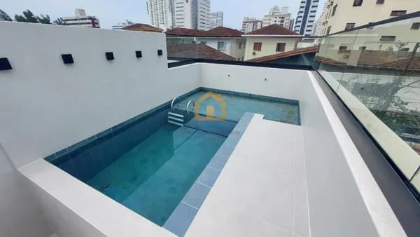 SOBRADO À VENDA 3 dormitórios Piscina privativa Salão de festas com churrasqueira no bairro Boqueirão - Santos/SP