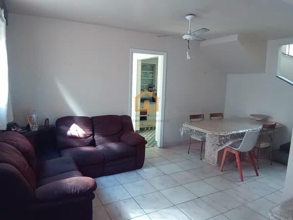 Sobrado 4 dormitórios, sendo 1 suíte à venda - Pompéia - Santos/SP