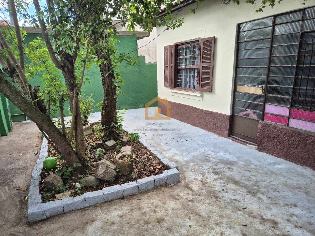 🏡 IMÓVEL À VENDA – CENTRO DE SÃO VICENTE/SP