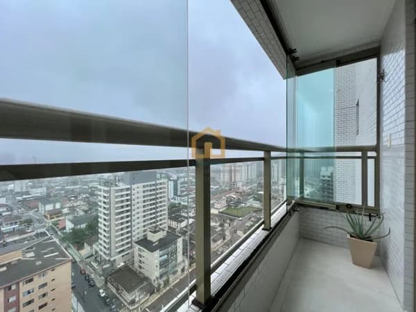 Apartamento 2 dormitórios, sendo 1 suíte, Alto Padrão porteira fechada no bairro Canto do Forte - Praia Grande/SP