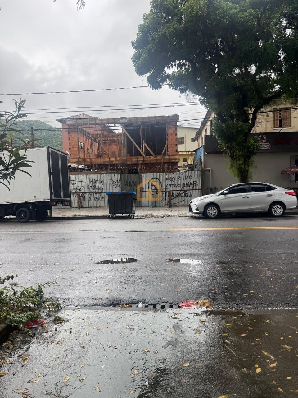 Casa Sobreposta Alta 3 dormitórios, sendo 1 suíte à Venda – Marapé | Santos/SP