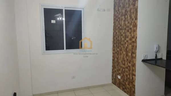Apartamento 2 dormitórios de Frente, Bem Conservado – São Vicente/SP