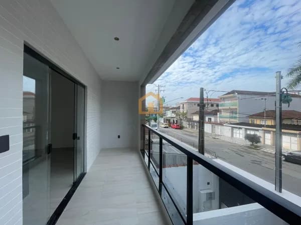 Casa Sobreposta 3 Suítes 2 Vagas bairro marapé - Santos/SP