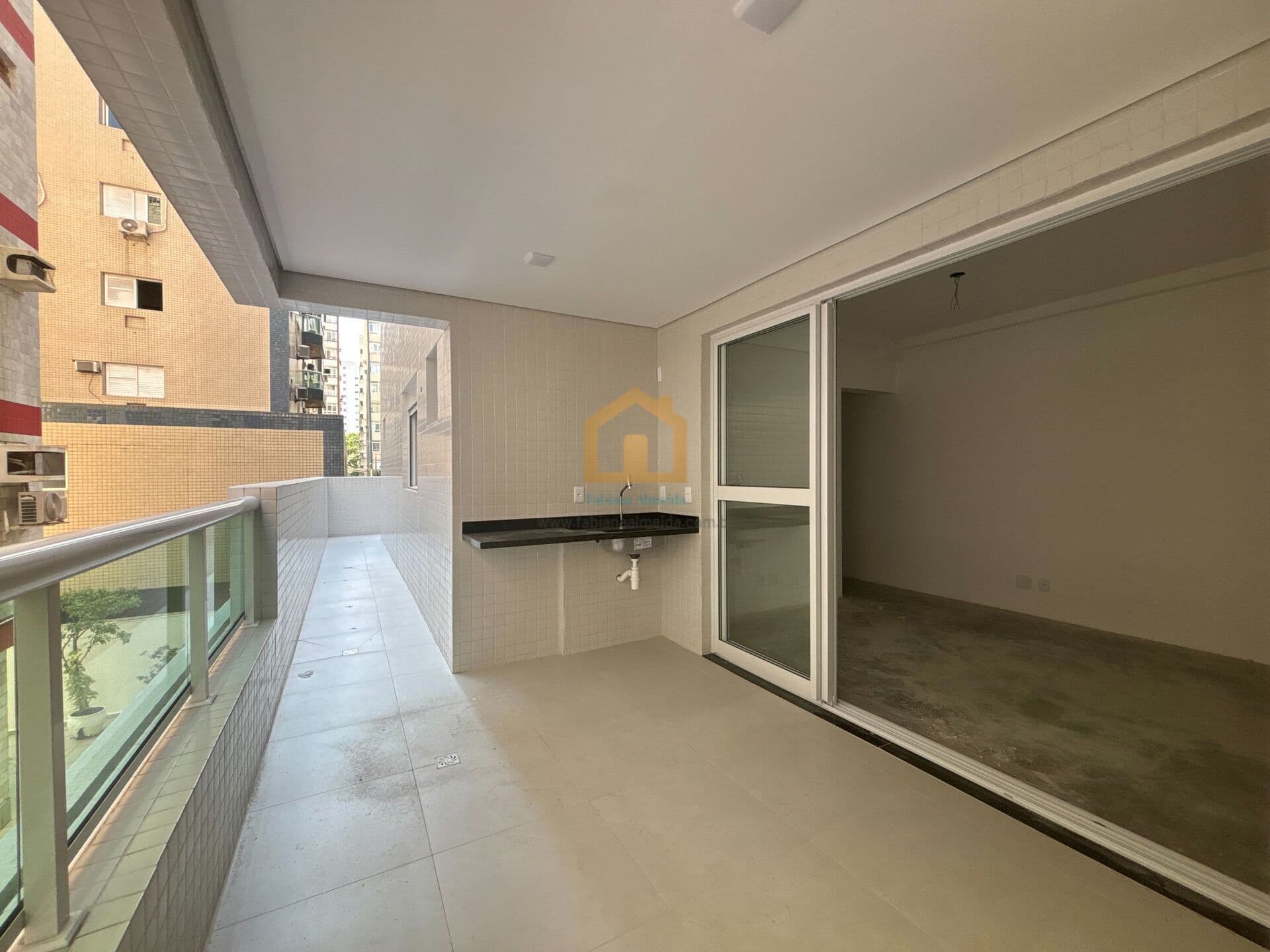 Apartamento 2 Dormitórios (2 Suíte) com Lazer Completo – Embaré | Santos/SP