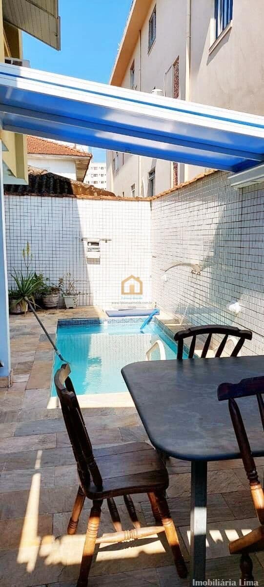 Sobrado Alto Padrão a 2 Quadras da Praia do Gonzaguinha – Vila Valença, São Vicente