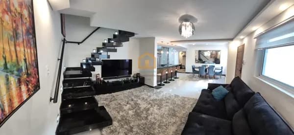 🏡 Casa Sobrado à Venda – Embaré, Santos/SP