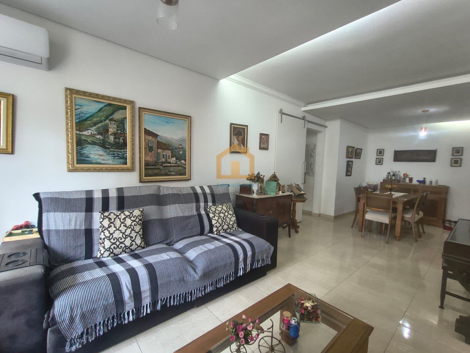 Apartamento 3 Dormitórios, sendo 1 Suíte à Venda em Santos – SP