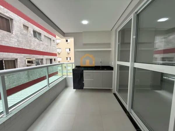 Apartamento 2 dormitórios sendo 1 suíte à venda no bairro Embaré - Santos/SP