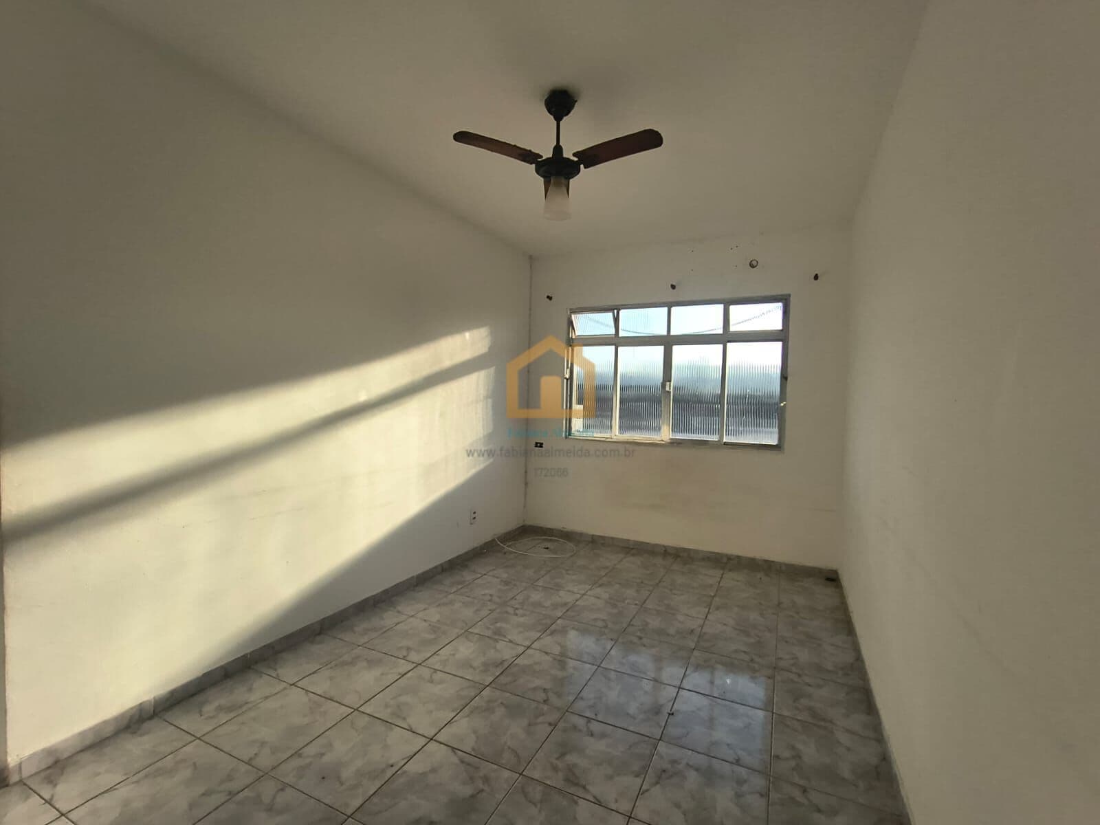 Apartamento à venda no bairro Encruzilhada - Santos/SP