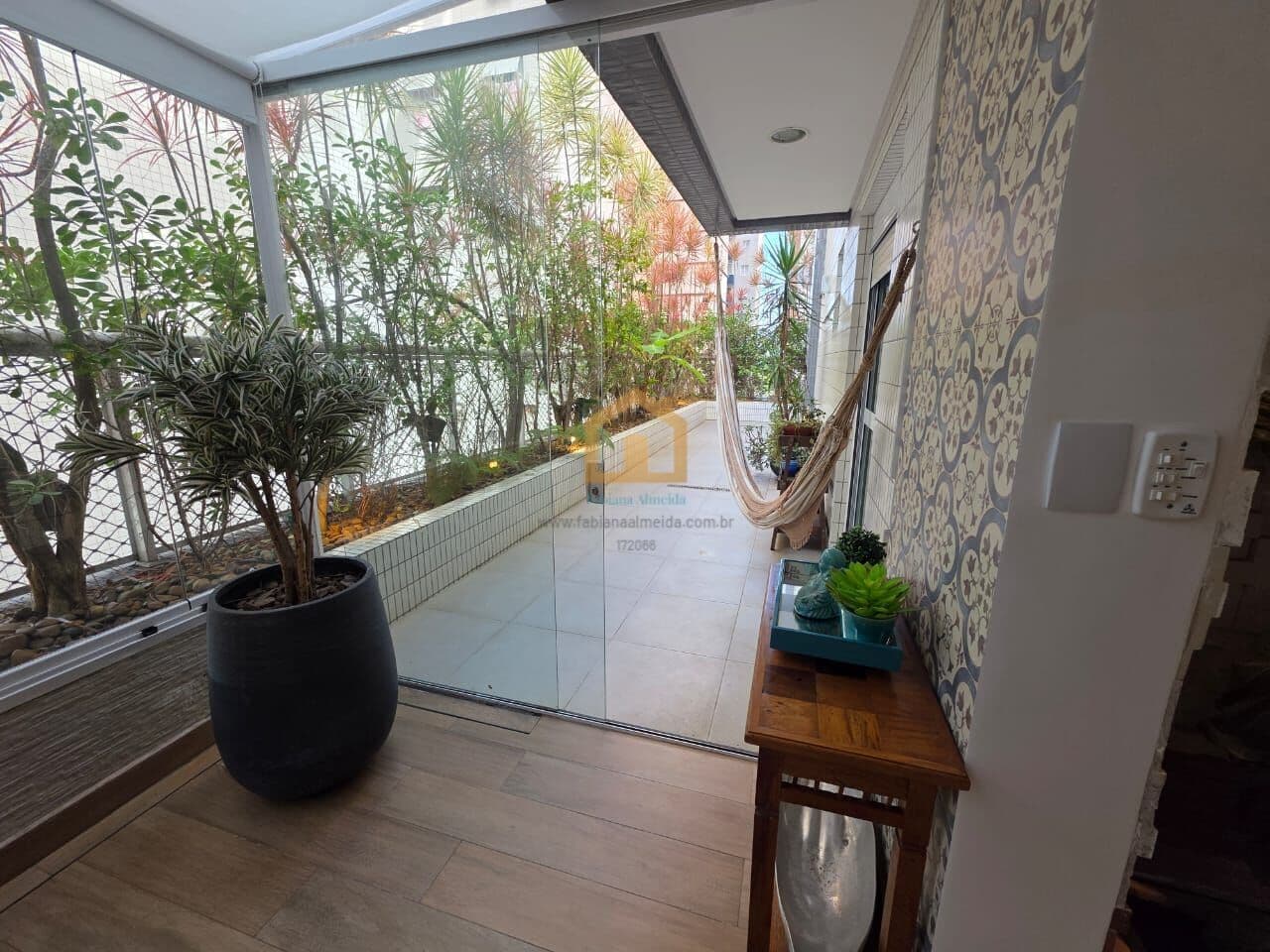 Apartamento Garden à Venda – 217m² | 2 Suítes + Escritório | Porteira Fechada à venda no bairro José Menino - Santos/SP
