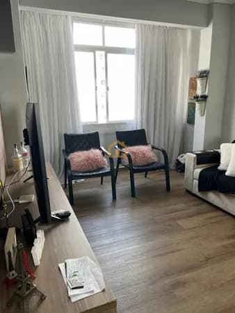 Apartamento Padrão 1 dormitório e 1 vaga demarcada prédio com elevador e portaria na Quadra do Mar