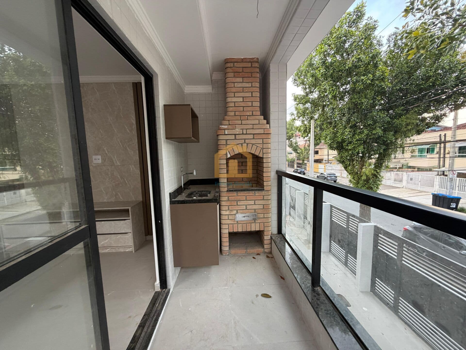 Casa à Venda 2 dormitórios sendo 1 Suíte 110 m² no Marapé – Santos/SP