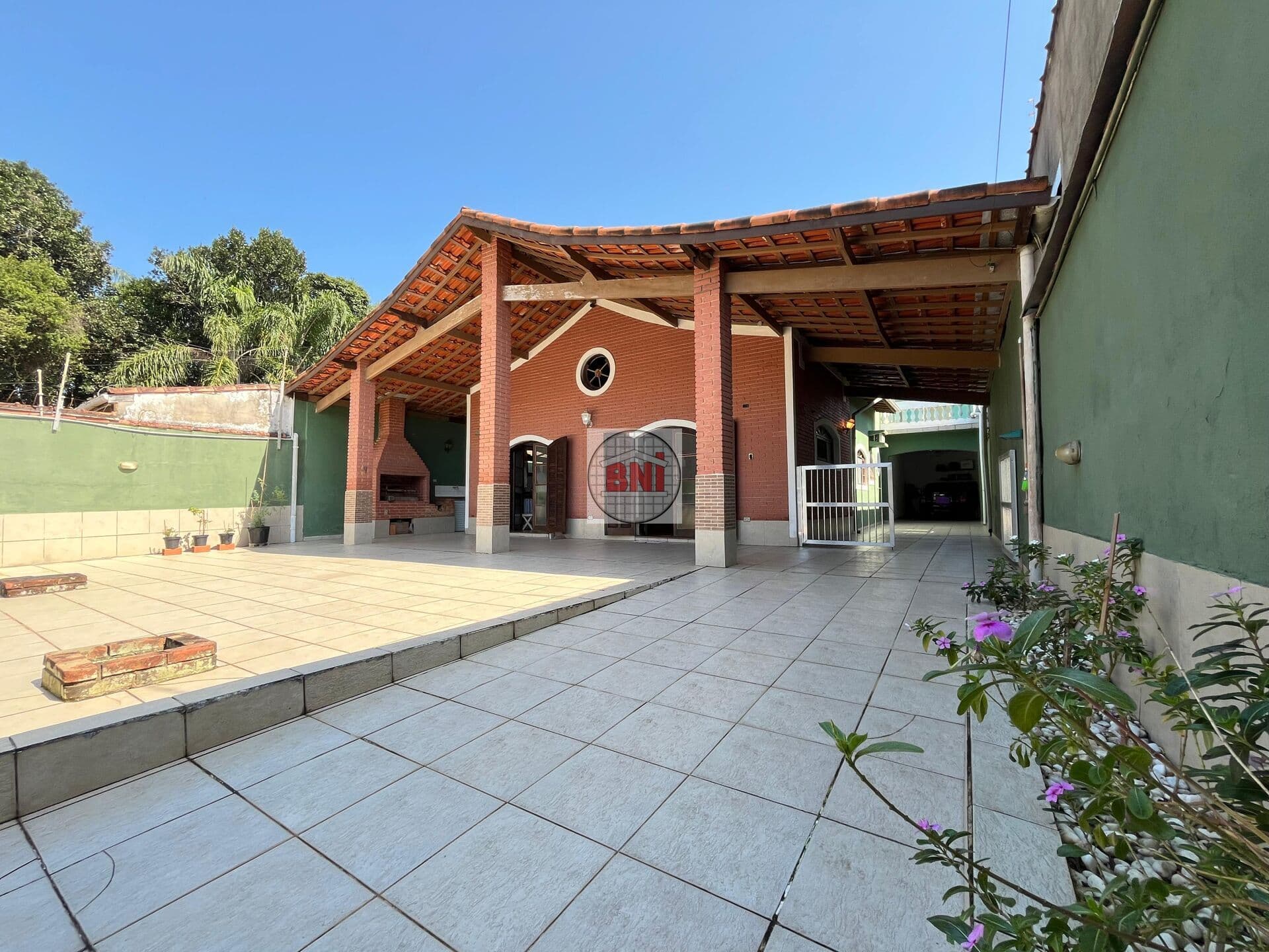 Casa lote inteiro estilo alemã