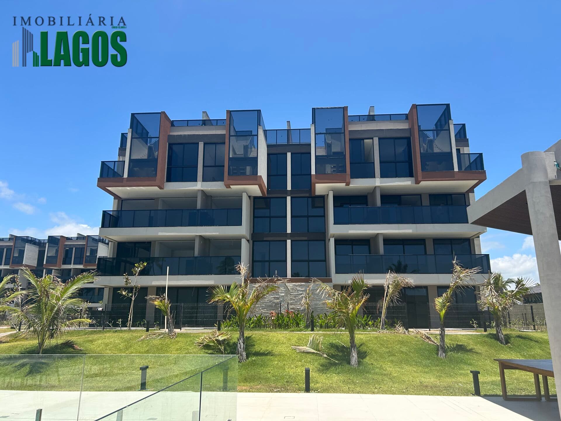 Empreendimento Cais - Muro Alto