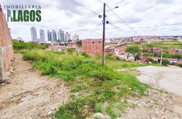 Lote/Terreno em Caruaru - Indianópolis