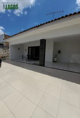 Casa em Maurício de Nassau, Caruaru/PE