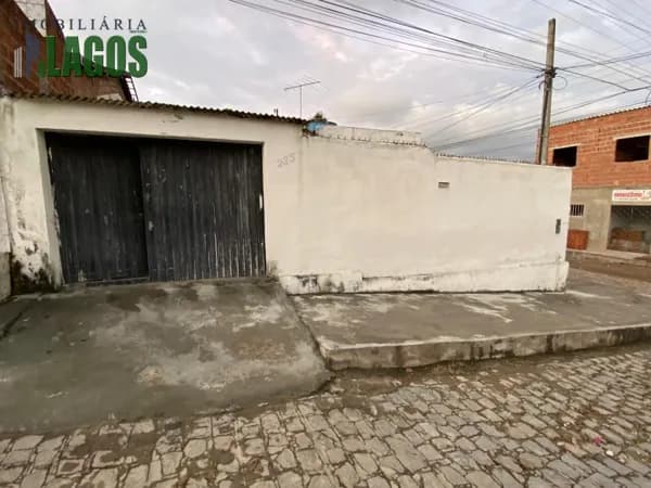 Casa Padrão localizada na Rendeiras - Caruaru/PE