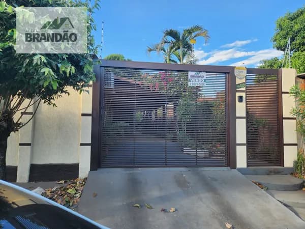 Casa Mista em Centro, Jardim/MS