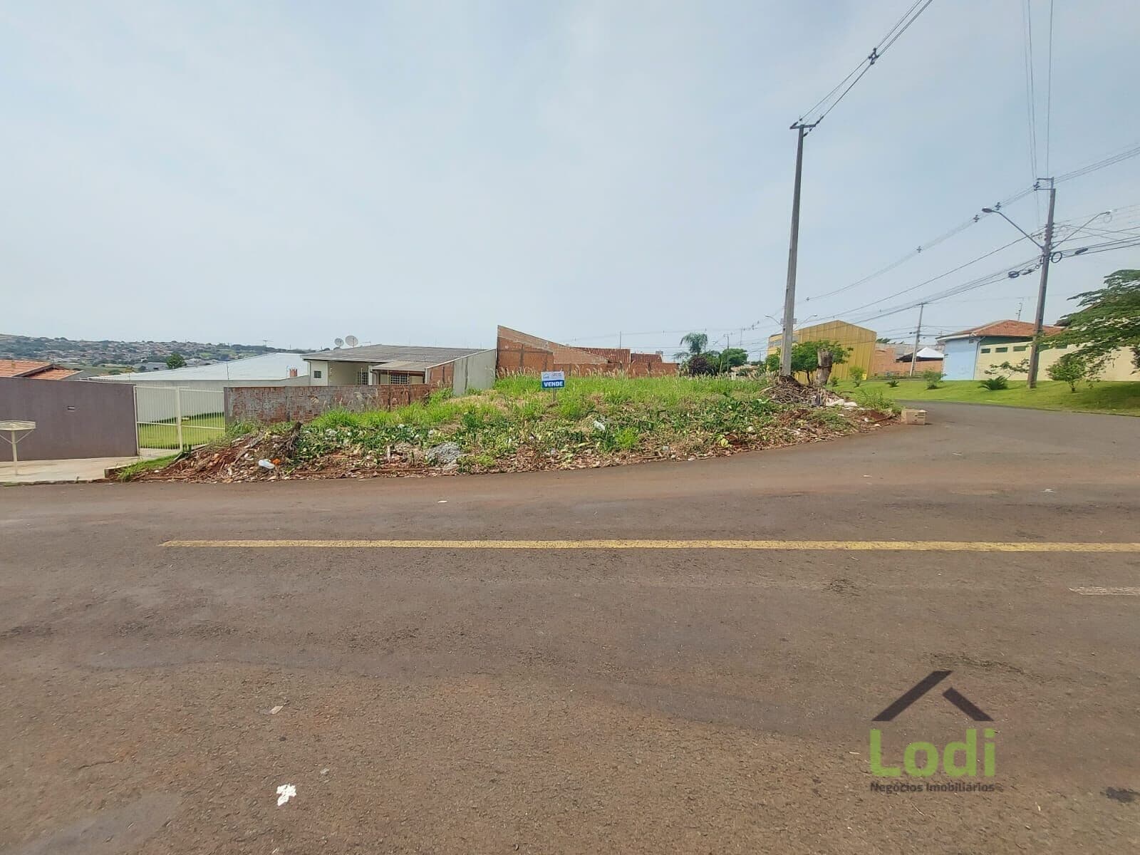 Lote/Terreno em Cambé - Jardim Vitória