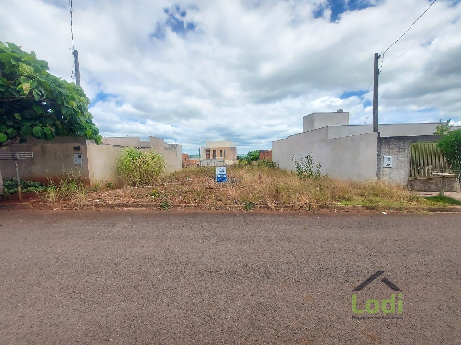 Lote/Terreno em Cambé - Jardim Terra Vermelha