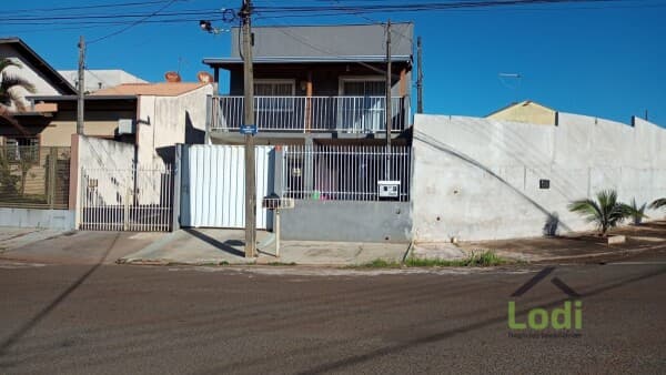 CASA ASSOBRADA+CASA TERREA