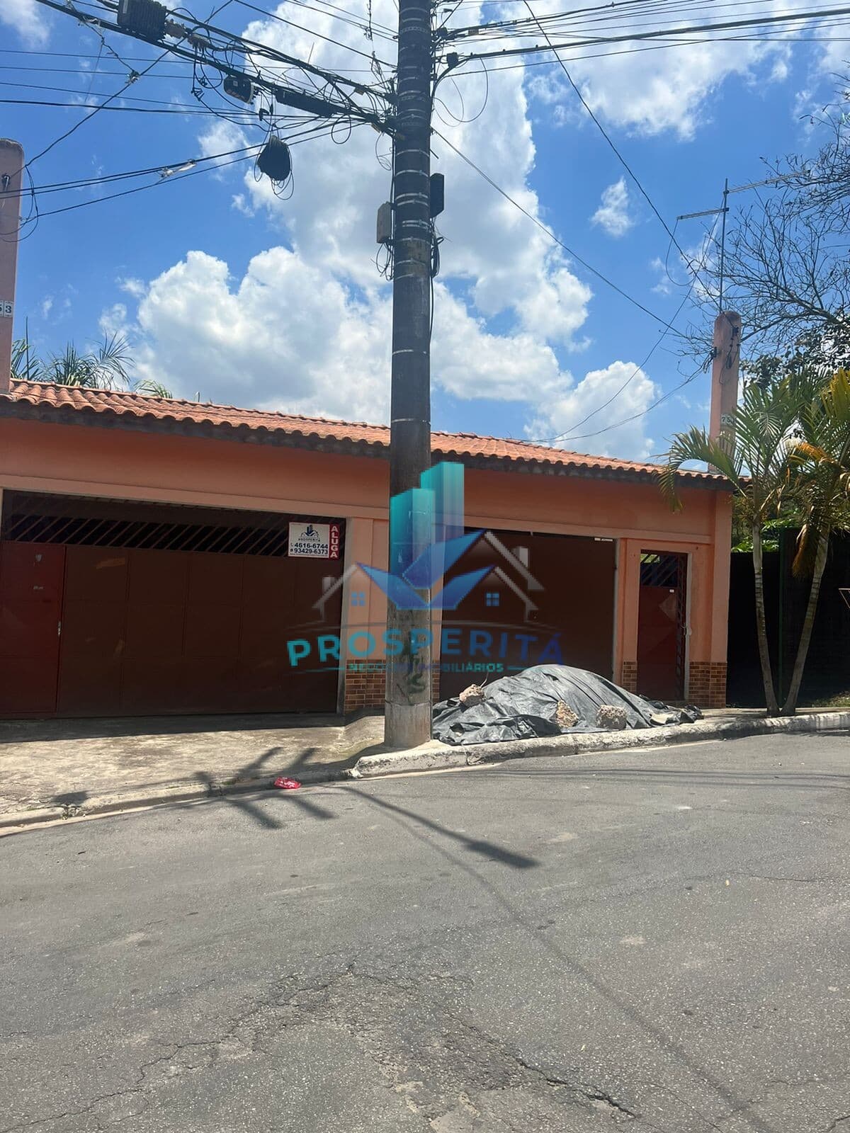 Ótima Casa Térrea bem acaba 03 dorms, 01 vaga de Garagem - Jd Nakamura Park - Cotia/SP