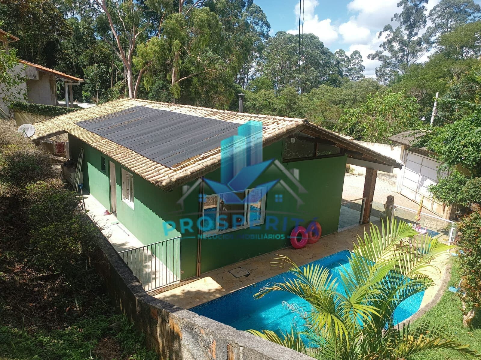 Casa térrea (Chacara ) À VENDA - Cond. Santa Cruz das Paineiras Cotia/SP