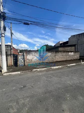 Terreno com 4 casas no quintal à Venda ótima localização - Bairro Barro Branco - Cotia/SP