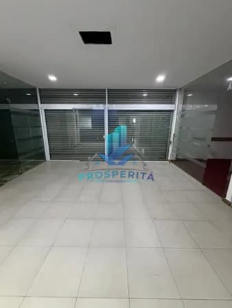 Excelente Salão Comercial na Marginal da Rodovia Raposo Tavares - Granja Viana - Cotia/SP