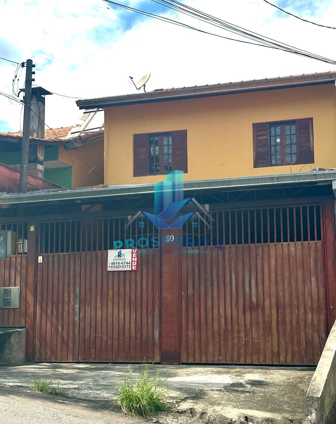 Belo sobrado om 03 dorms - Bairro Vila Clara - Cotia/SP