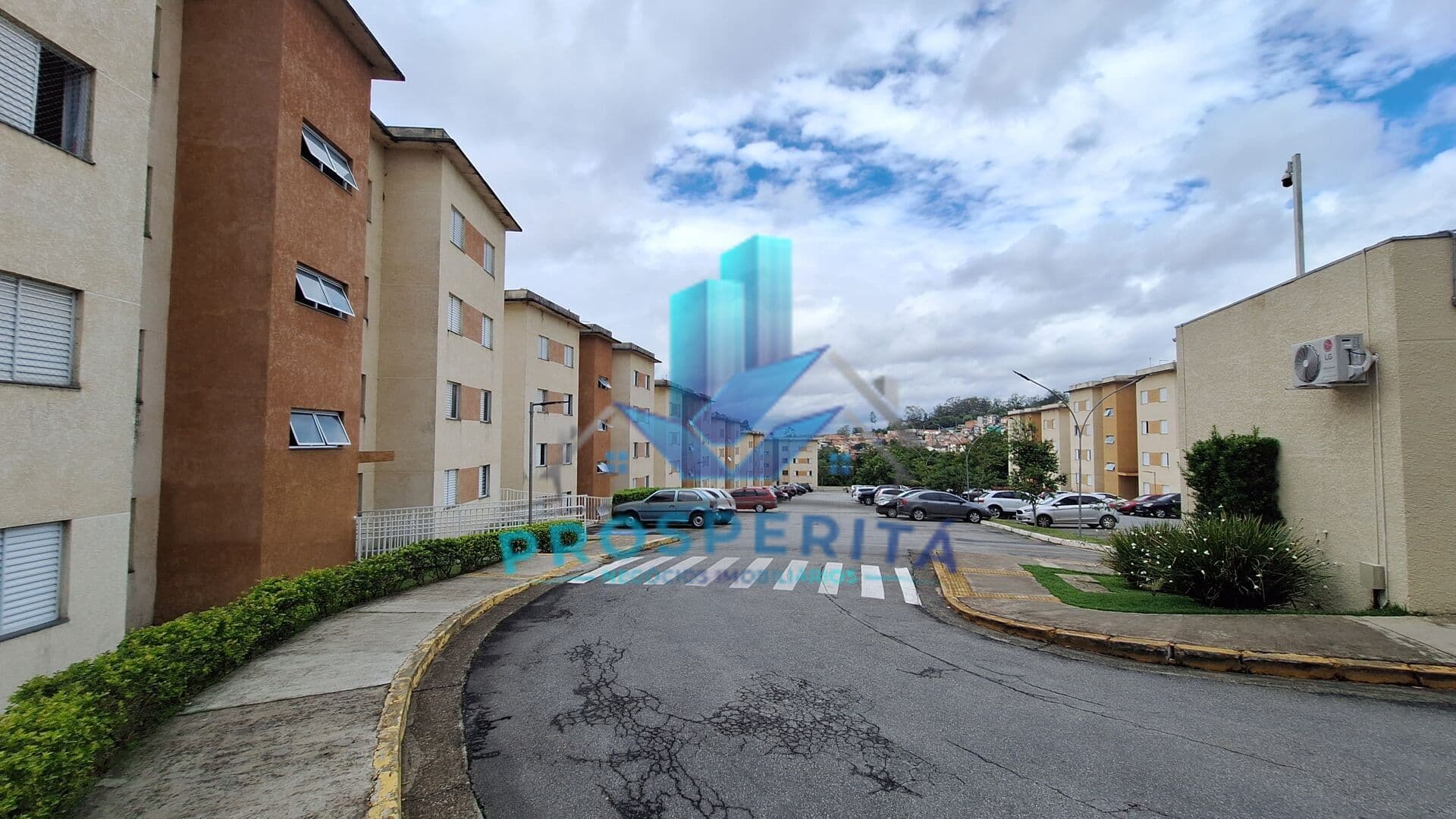 Apartamento Venda c/ 02 dorms R$ 175.000,00 - Condomínio Altos da Colina - Cotia/SP
