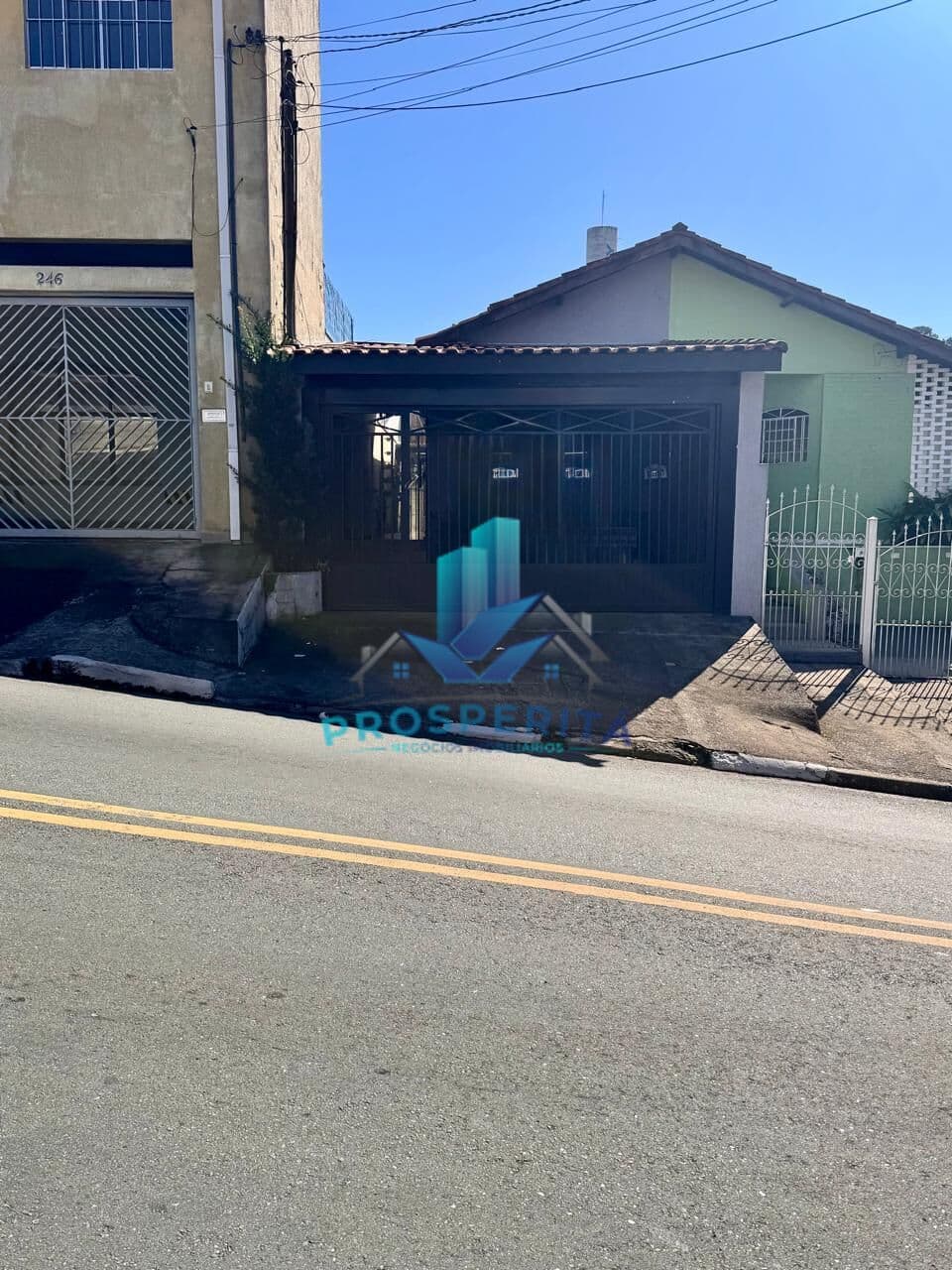 🔊 CASA À VENDA RESIDENCIAL OU COMERCIAL COM ÓTIMA LOCALIZAÇÃO! - Jd. Sabiá Cotia /SP