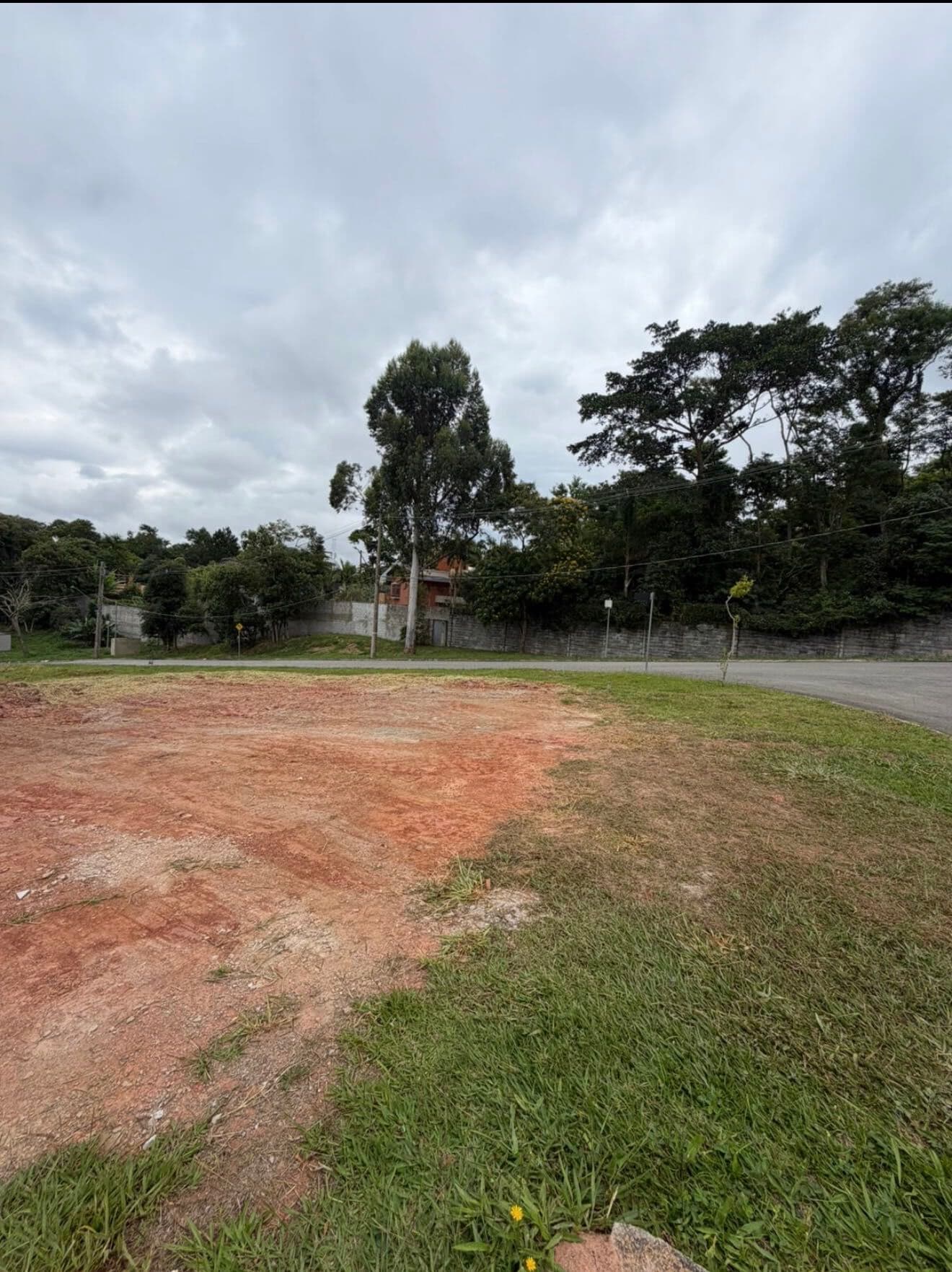 Terreno à venda, 400,68m² - Declive - Cond. Res.Santa Paula - Cotia/SP