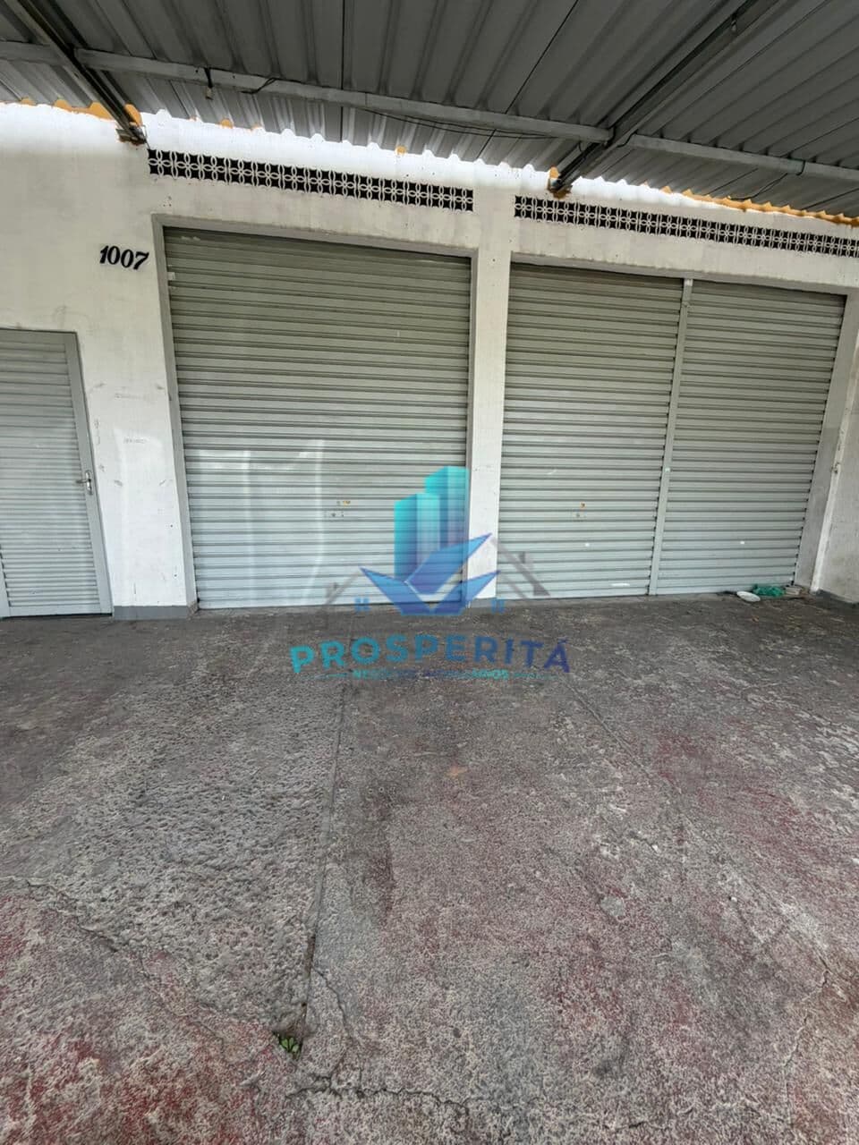 Salão Comercial térreo para locação na Estr. Padre Inácio 1007, Cotia/SP