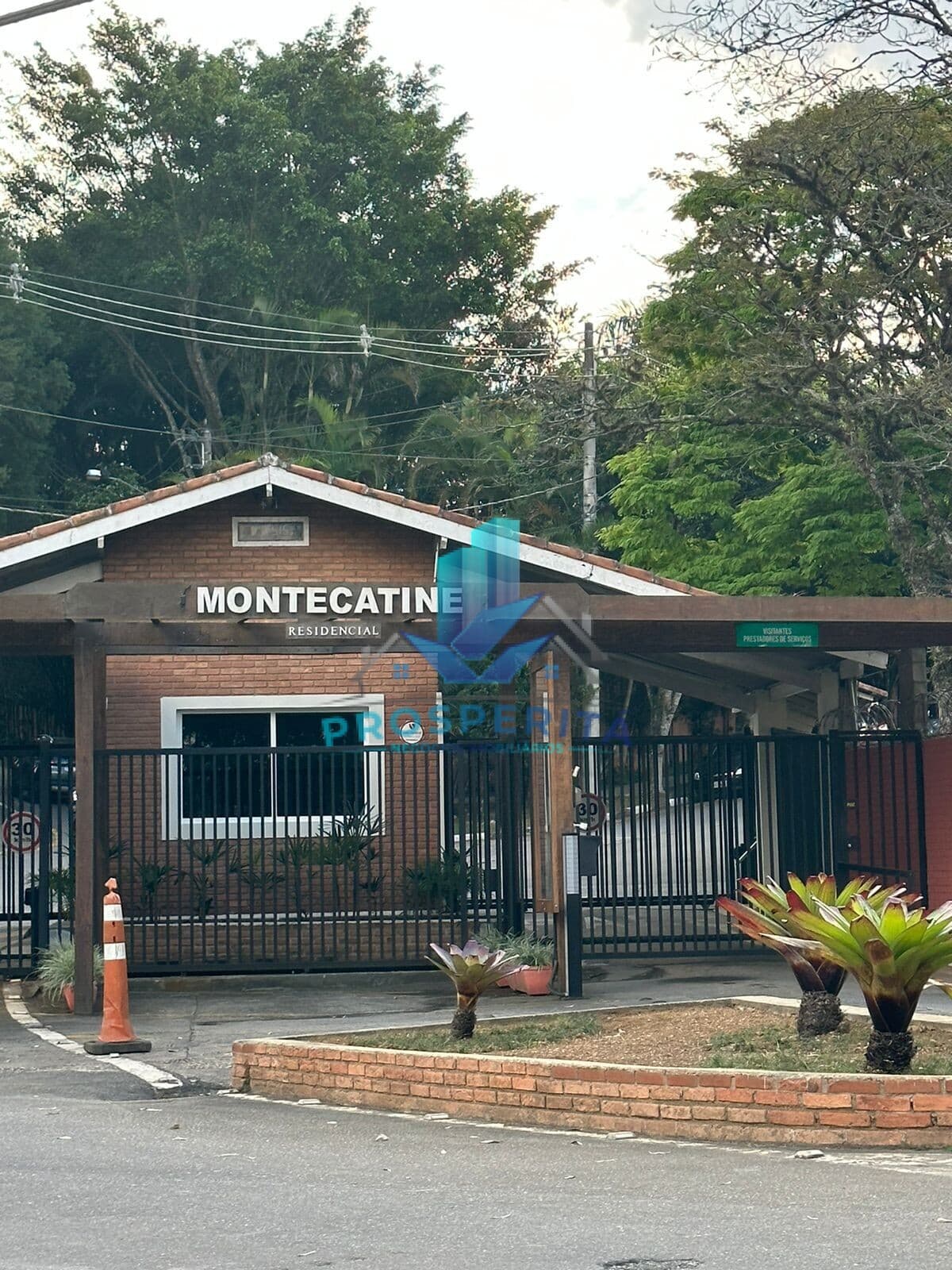Casa térrea à Venda, 1223 m² - Monte Catine - Vargem G. Paulista /SP
