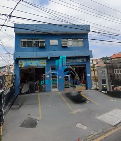 Salão Comercial p/ Locação no Centro de Cotia/SP
