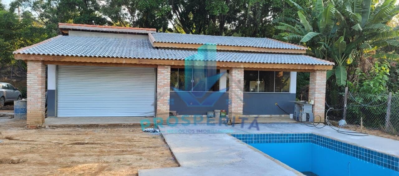 Linda Casa de Campo -- Com Piscina - Mairinque/SP