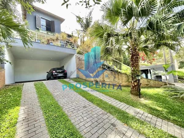 Casa Alto Padrão 4 dorms / 2 sts, linda c/ vista, lareira, piscina, quiosque gourmet!