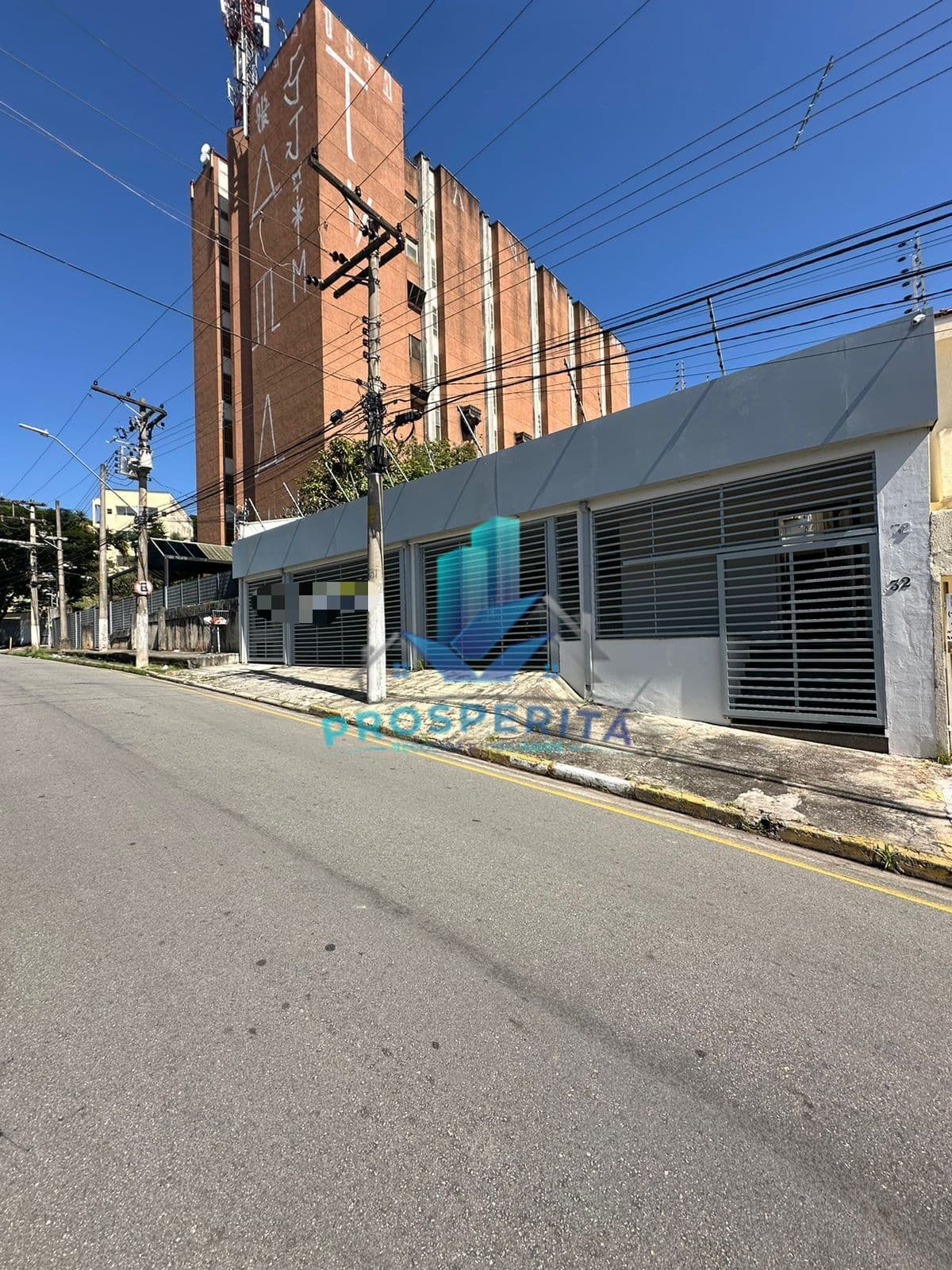Casa comercial À VENDA - 400mts - Bairro Nomura - Cotia/SP
