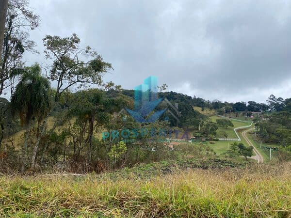 Terreno de 2.000 m² à Venda em Taípas de Pedra, Mailasque/SP