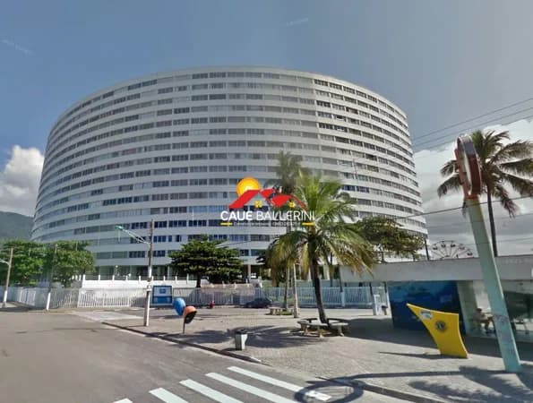 Apartamento com vista para o mar, no Centro de Peruíbe - SP: