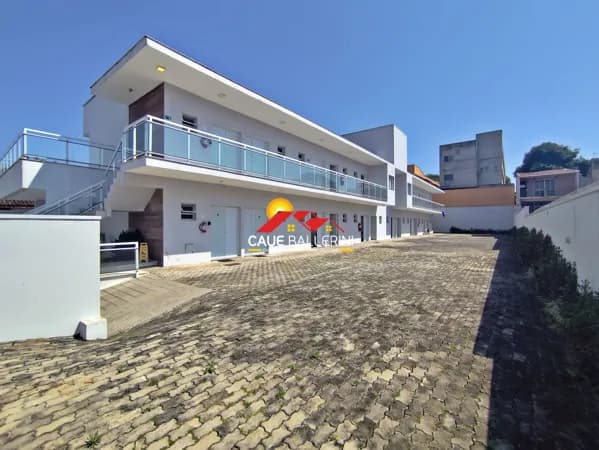 🏡 Flat para locação definitiva no coração de Peruíbe-SP!