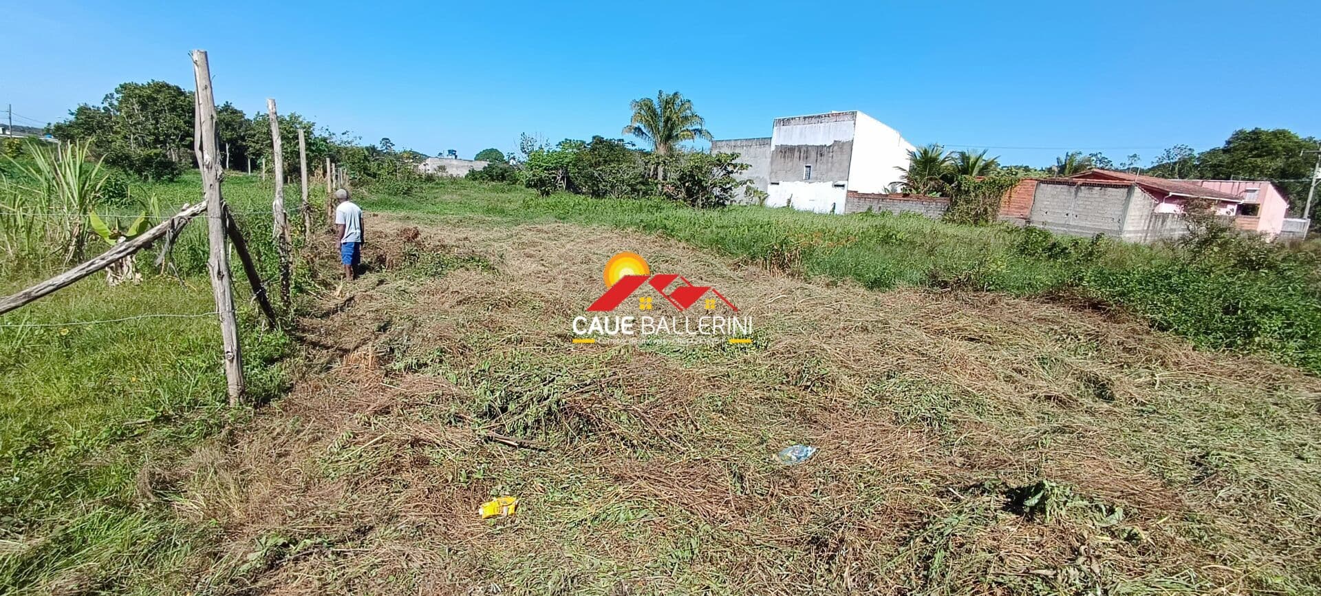 Terreno com 300 m² para venda na cidade de Peruíbe-SP: