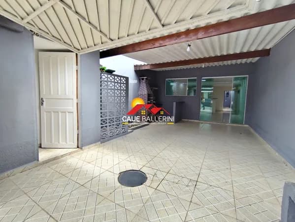 🏡🌴🌊 Casa na Praia: 2 Suítes, Móveis Planejados e Churrasqueira! 🏡🌴🌊