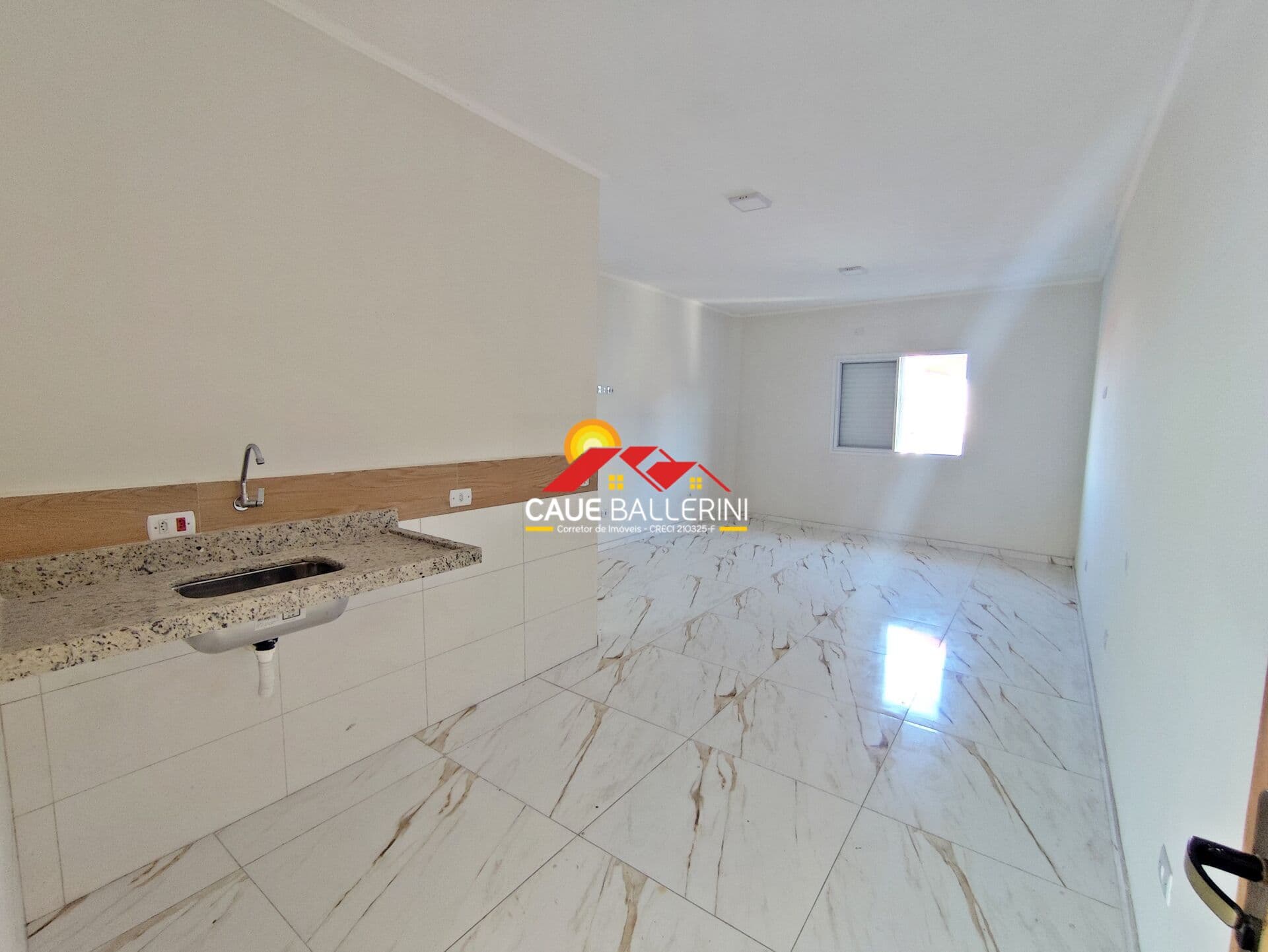 🏡 Seu cantinho no coração de Peruíbe! Preço imperdível: R$ 129.000,00
