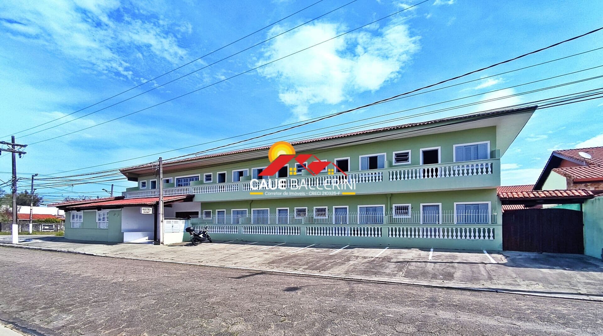 Oportunidade de investimento - Hotel com 17 suítes na praia de Peruíbe - SP!!