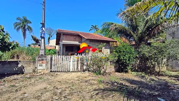 Casa lado praia para venda na praia de Peruíbe -SP: