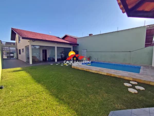 🌴 Sobrado com piscina a 60 metros do mar. Seu refúgio à beira-mar espera por você 🏖️