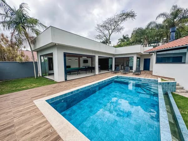 Casa para Venda em Florianópolis, Praia Brava, 3 dormitórios, 1 suíte, 5 banheiros, 2 vagas