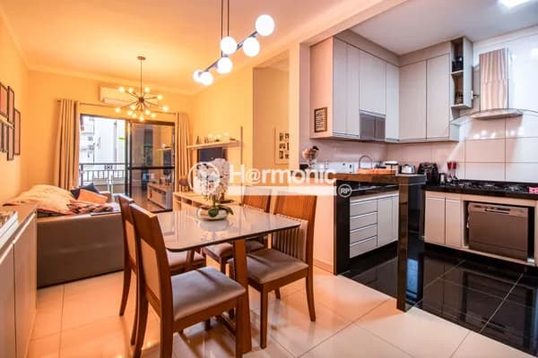 Apartamento no bairro Jardim Botânico em Ribeirão Preto-SP